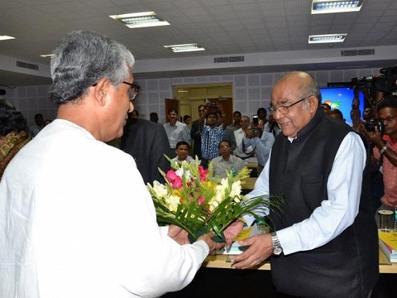Cabinet denies to raise grade pay for employees, eyes at 14th Finance Commission awards Cabinet denies to raise grade pay for employees, eyes at 14th Finance Commission awards